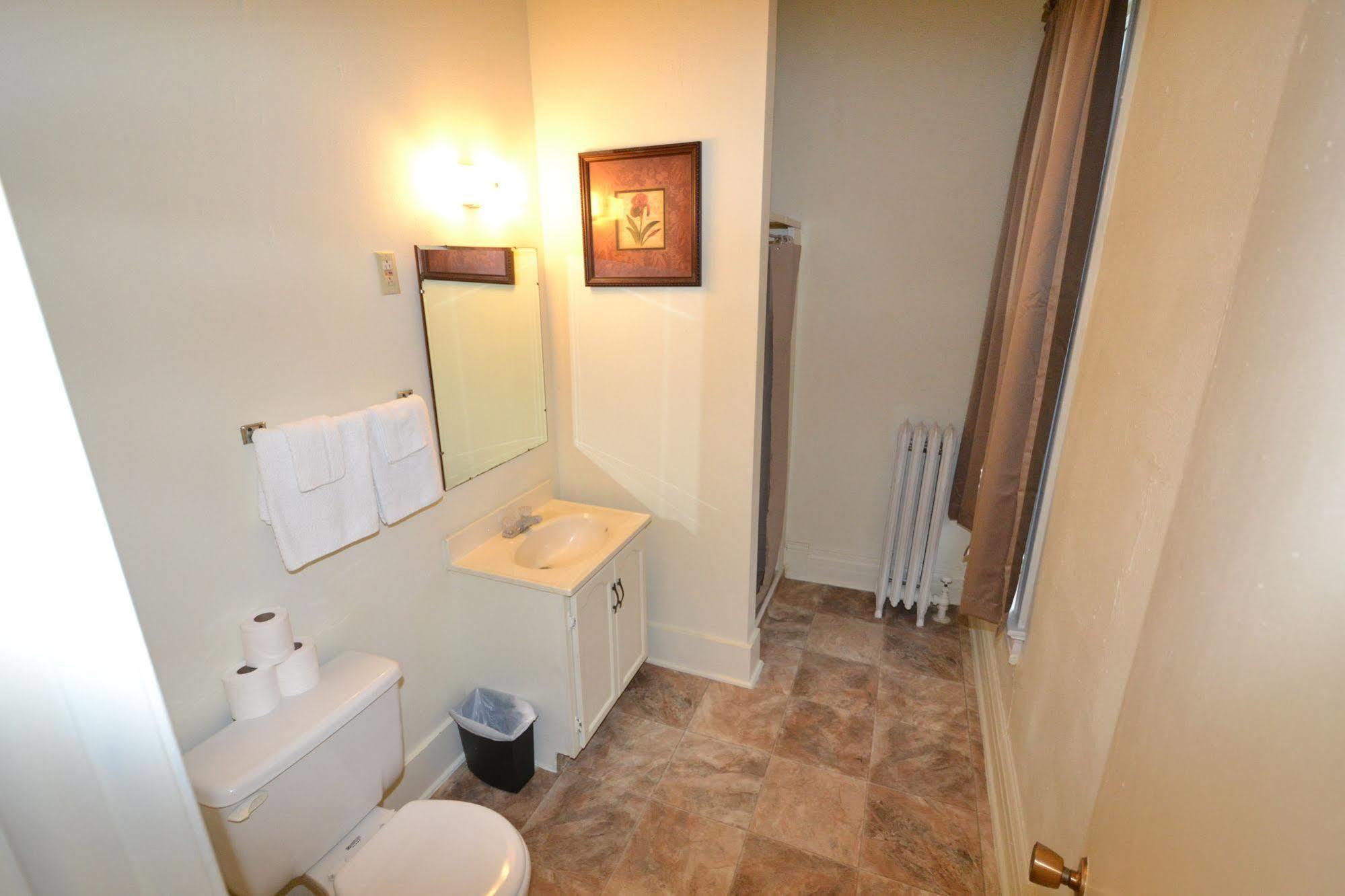 Perfect Stay Inn & Suites Blair Esterno foto