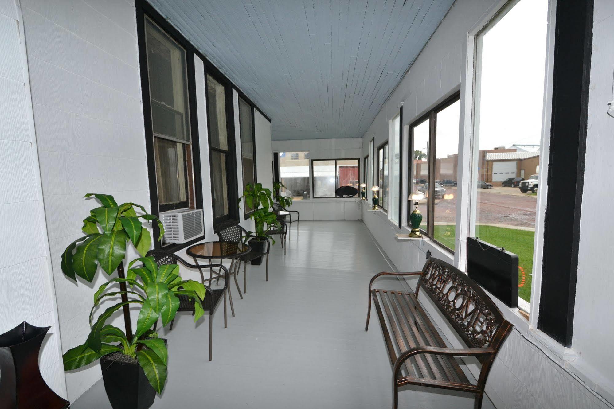 Perfect Stay Inn & Suites Blair Esterno foto